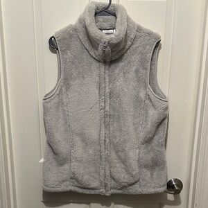 Croft & Barrow Soft Gray Fleece Vest